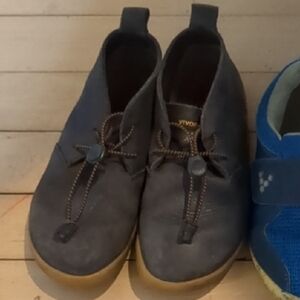 Vivo Barefoot Leather Chukka Boots Size 31